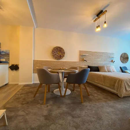 Impresia - Bernard Apartamento